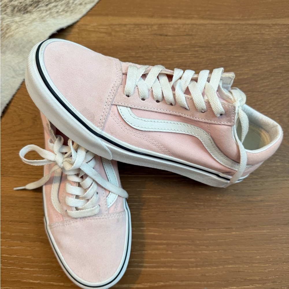 Vans Pink Low-Top Sneakers with White Stripe